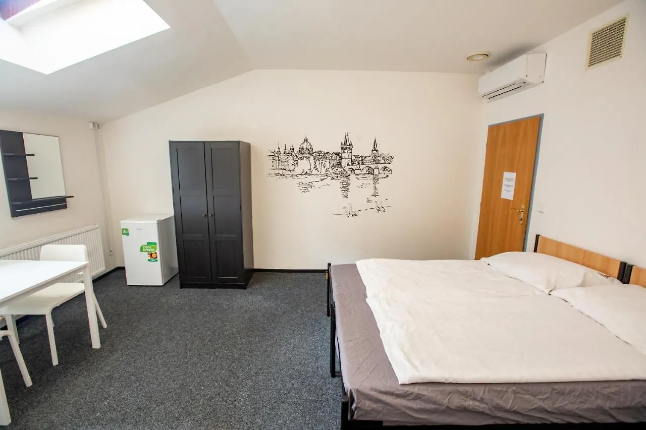 Mai Bohemia Hostel And Apartment 0*, Prague Czech Republic