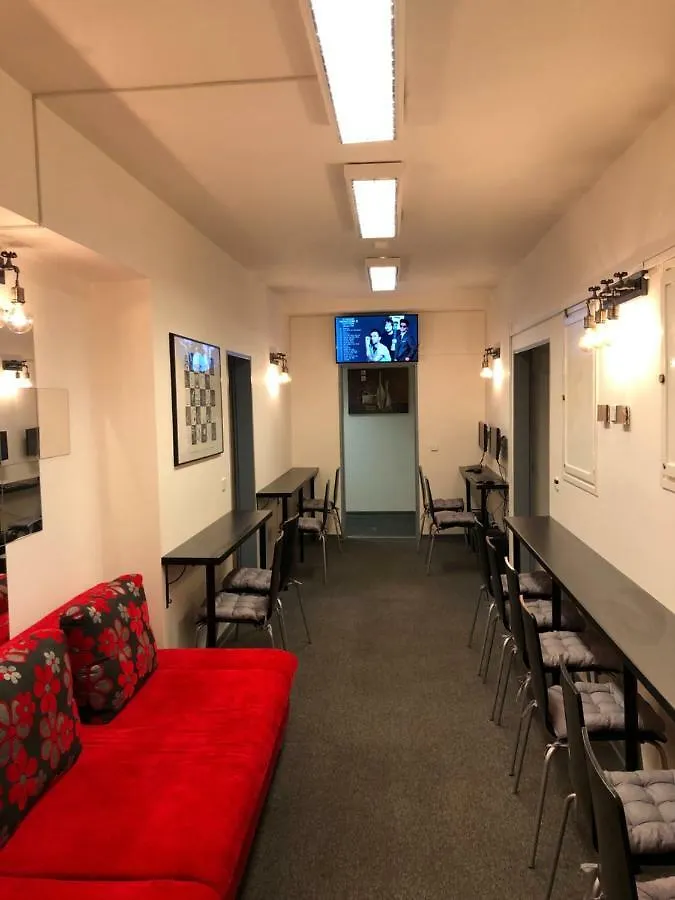 Mai Bohemia Hostel And Apartment