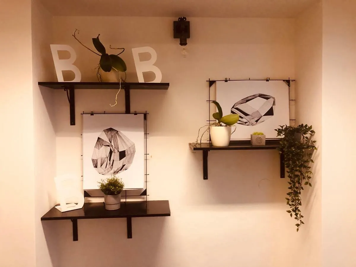 Mai Bohemia Hostel And Apartment