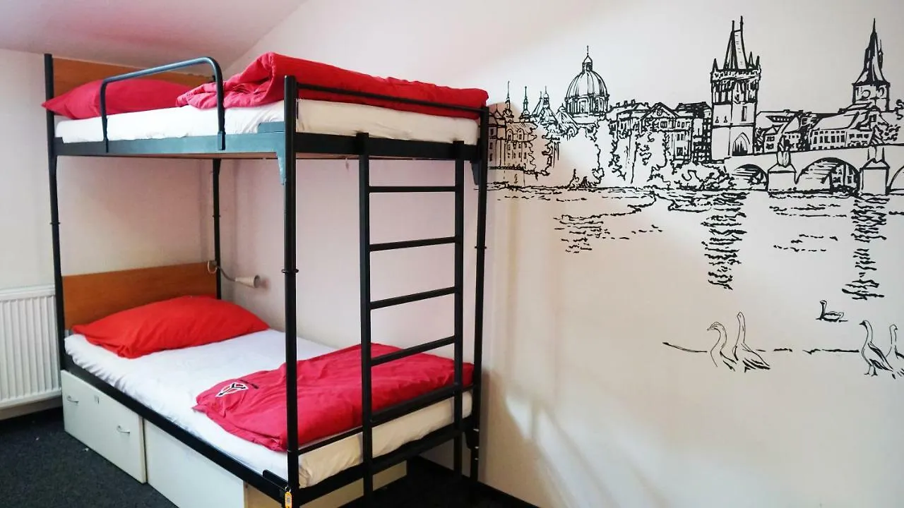 Mai Bohemia Hostel And Apartment Prague