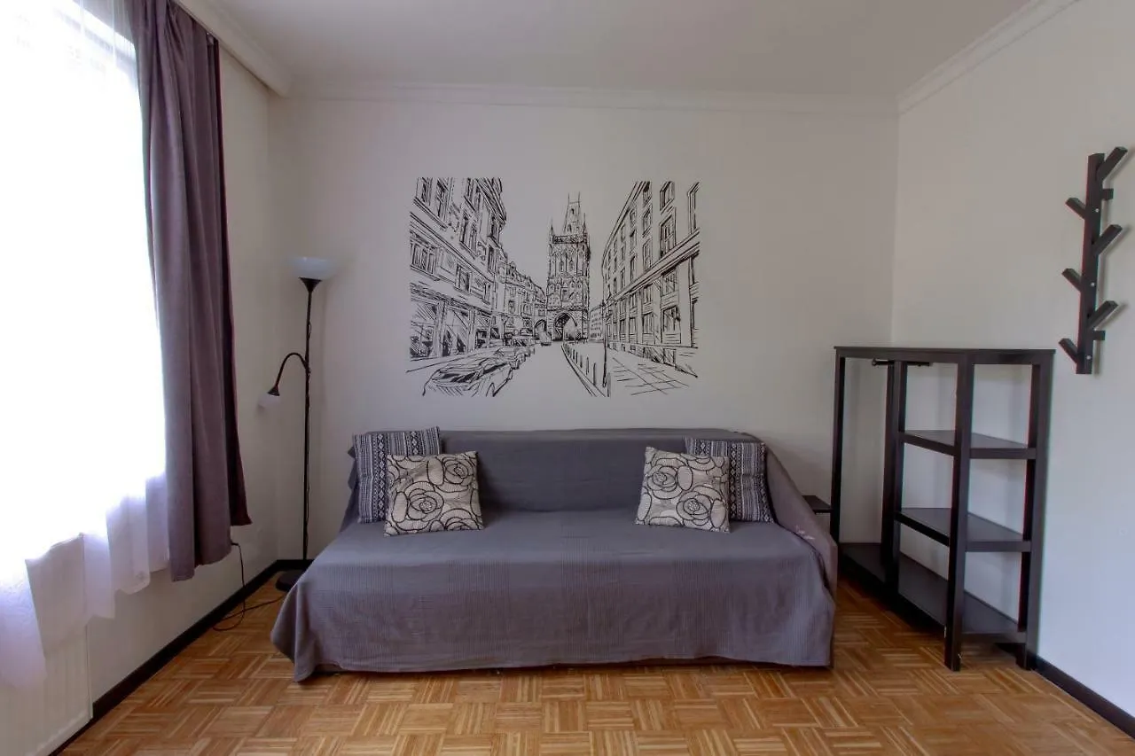 Mai Bohemia Hostel And Apartment Praga